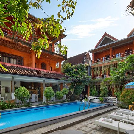 Hotel Lumbung Sari Legian Exterior foto