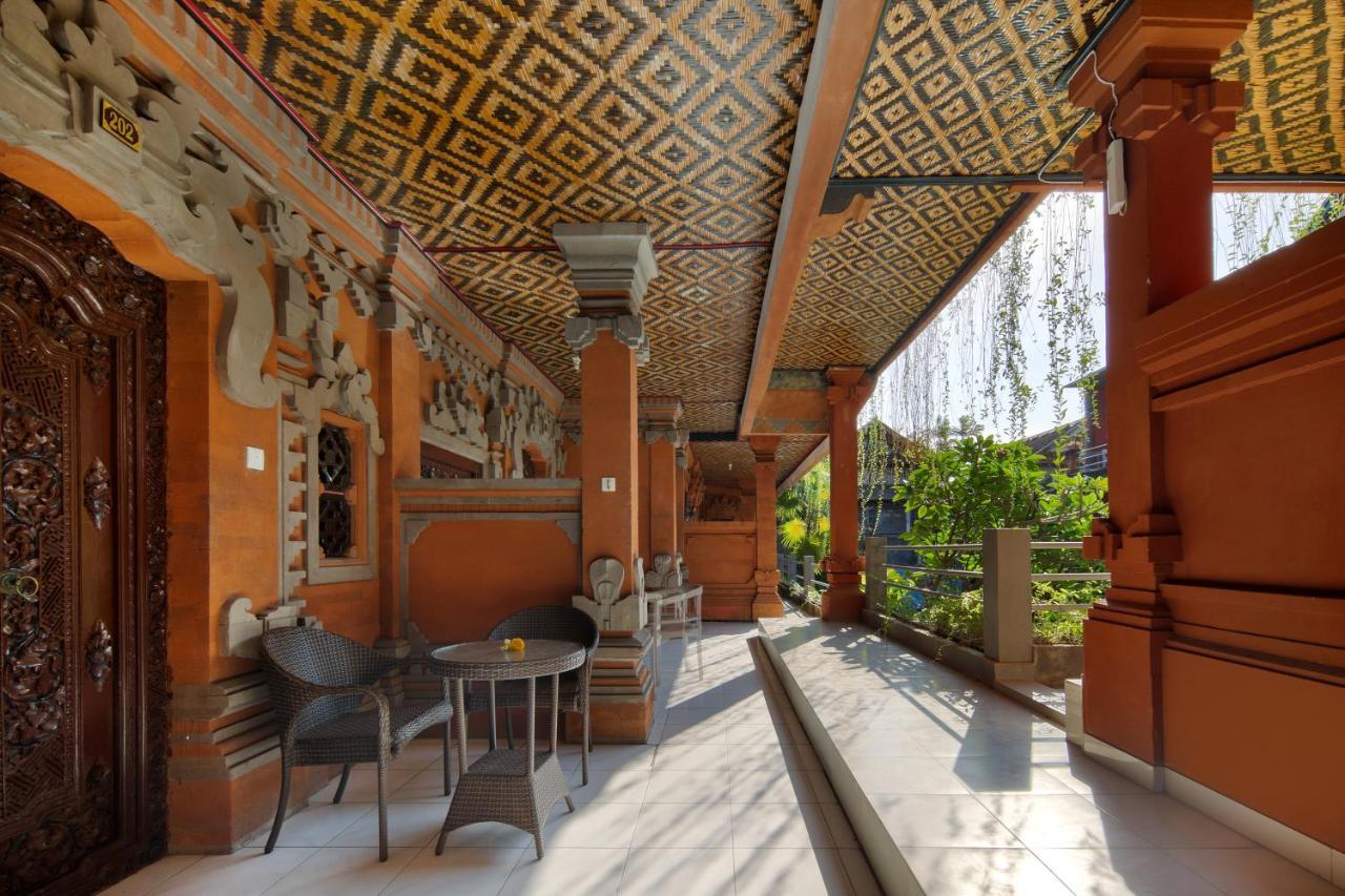 Hotel Lumbung Sari Legian Exterior foto